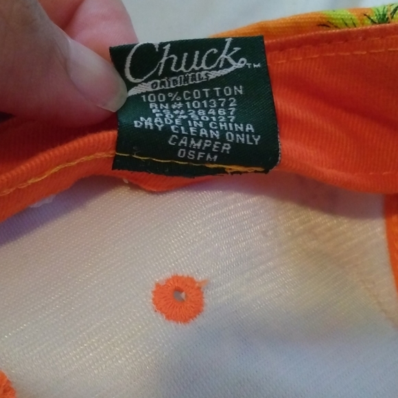 Hat - Picture 3 of 3